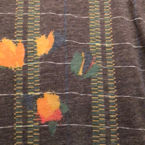 Lularoe Classic T - Picture 2 of 3